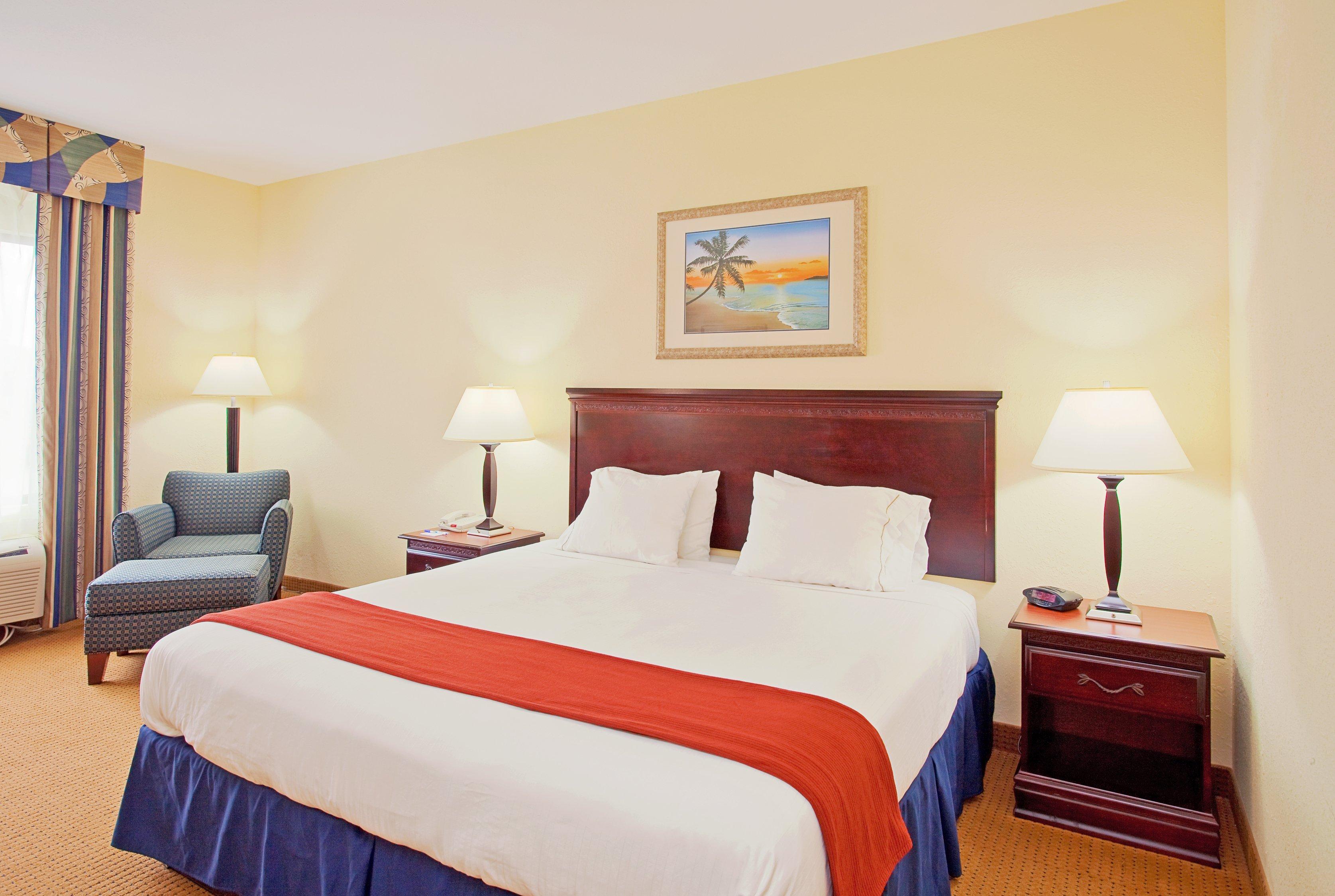 Holiday Inn Express Hotel & Suites Panama City-Tyndall Экстерьер фото