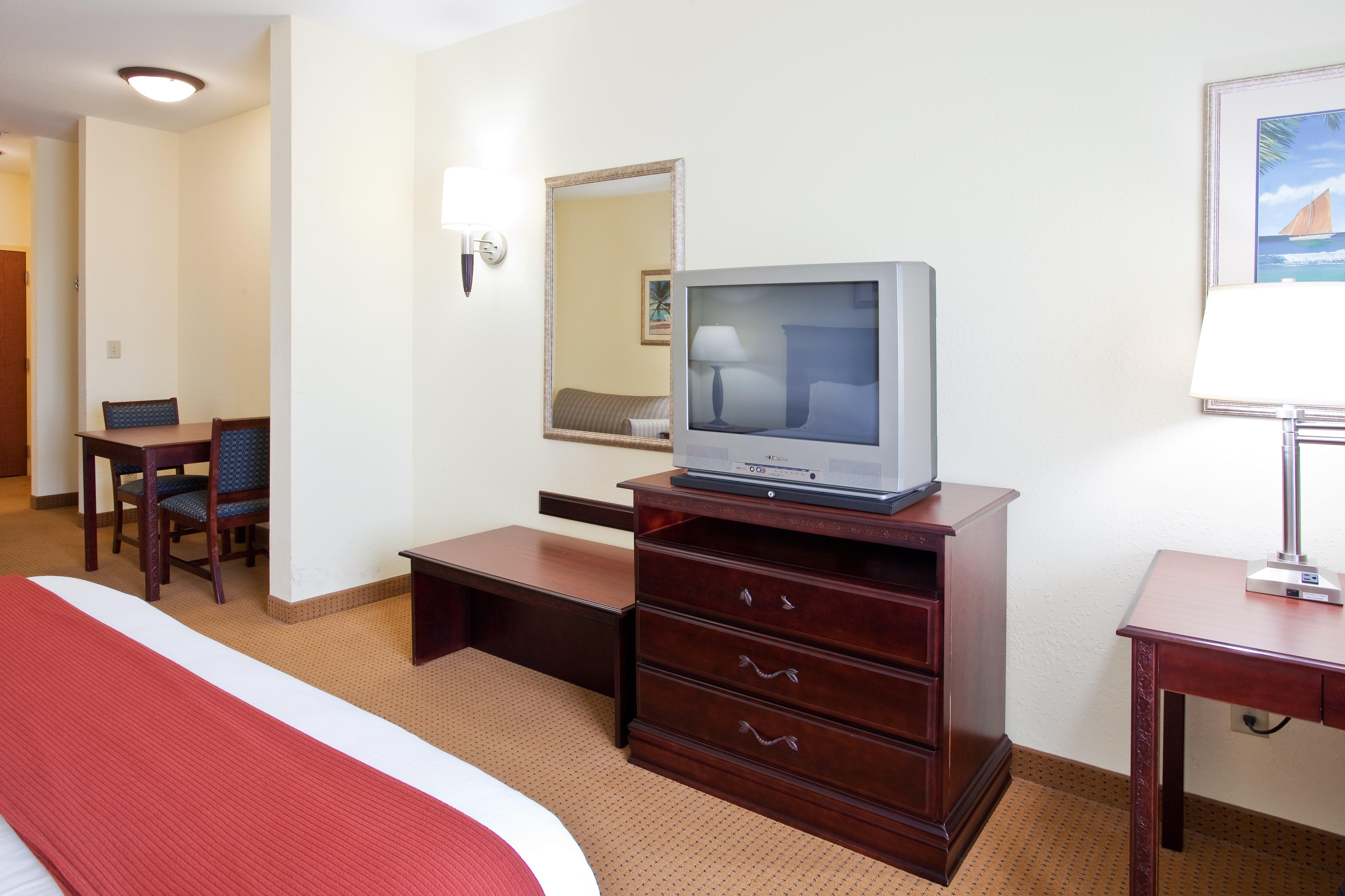 Holiday Inn Express Hotel & Suites Panama City-Tyndall Экстерьер фото