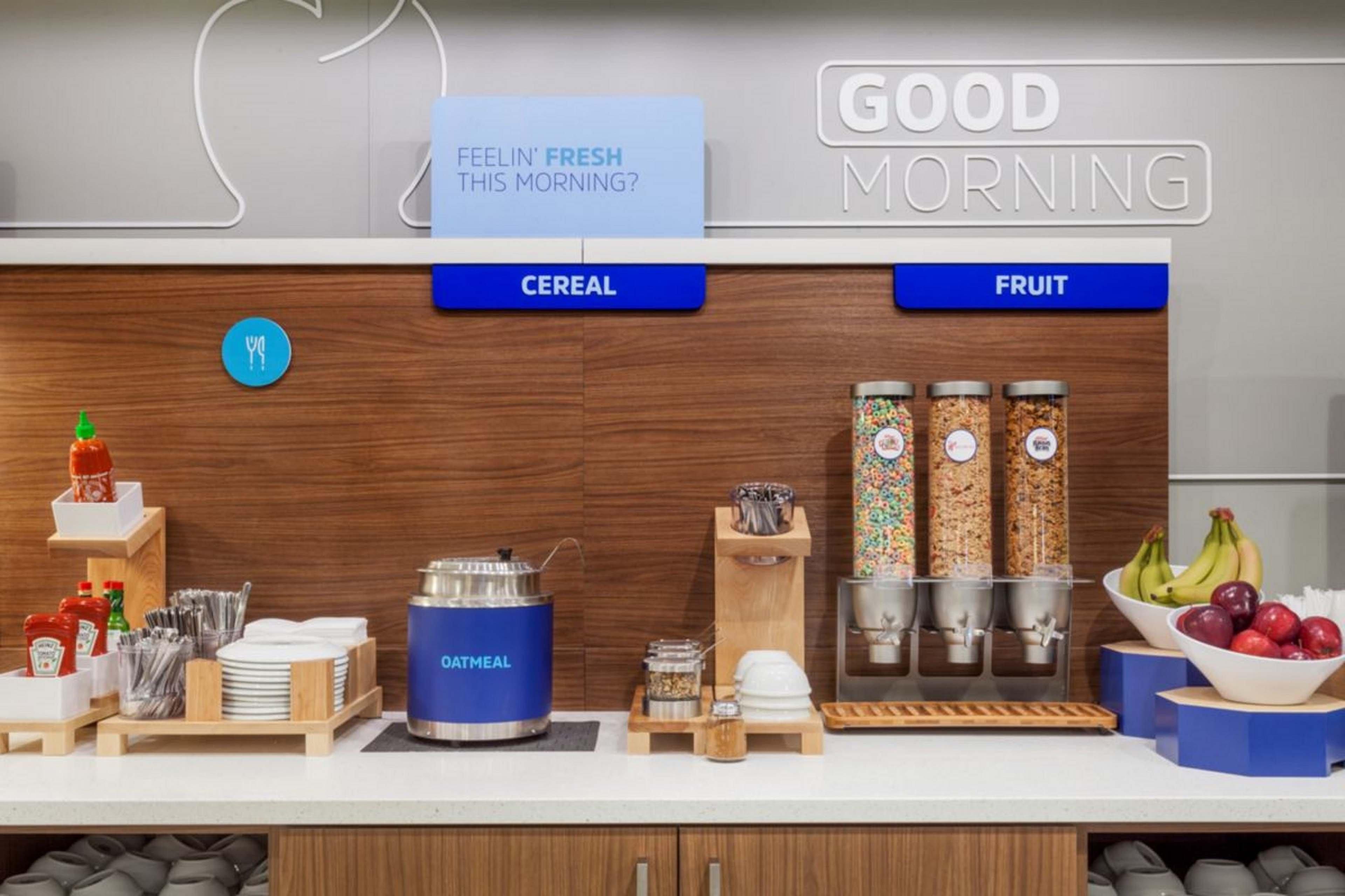 Holiday Inn Express Hotel & Suites Panama City-Tyndall Экстерьер фото